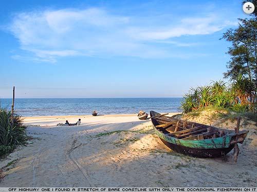 Another deserted Vietnam beach